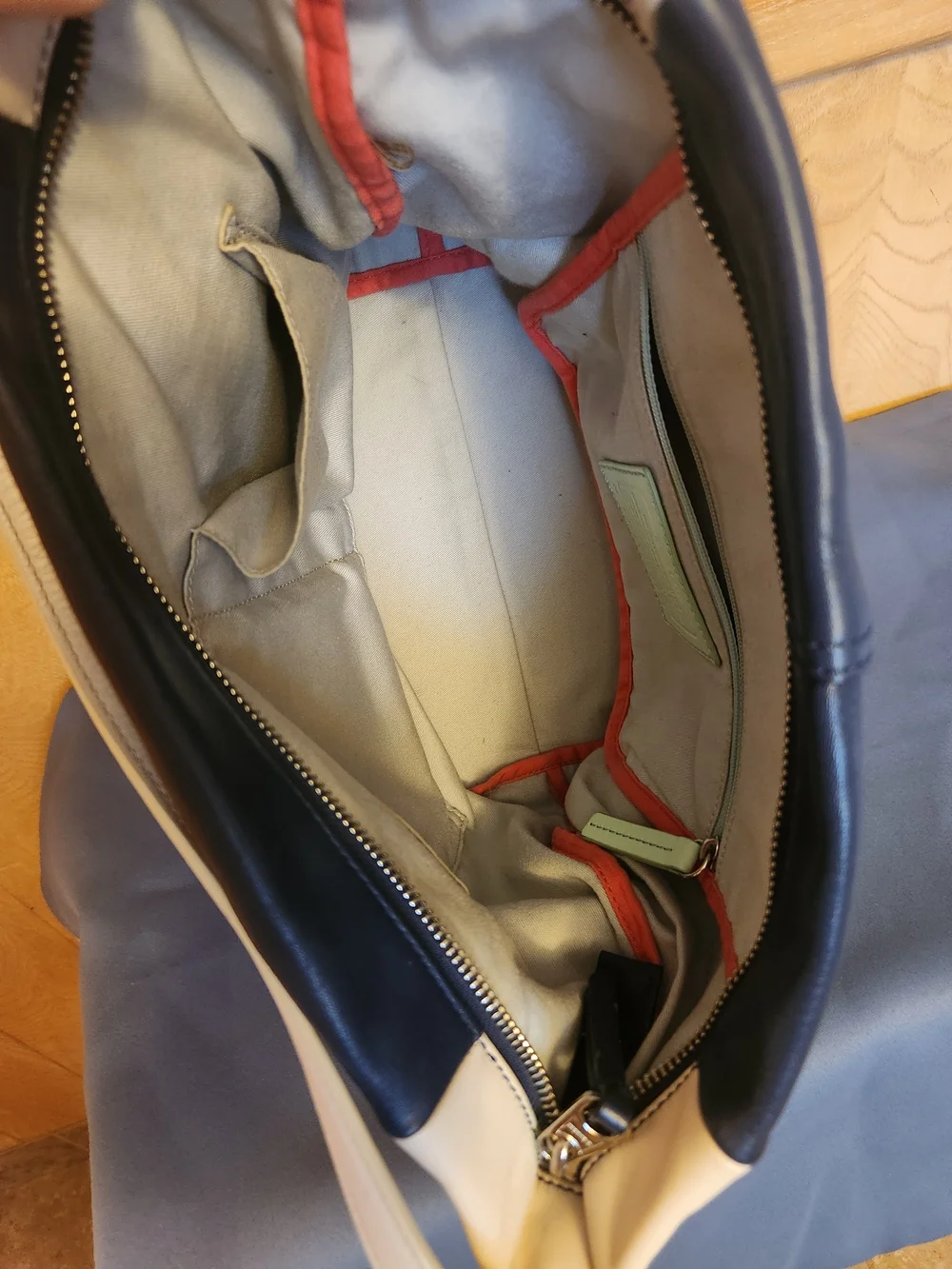 Coach Navy and White Leather Hobo Shoulder Bag